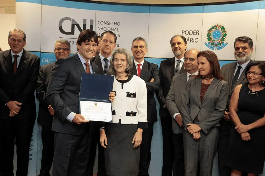 Juiz de Direito do Acre recebe prêmio do CNJ por decisão em direitos humanos 1 Juiz de Direito do Acre recebe prêmio do CNJ por decisão em direitos humanos