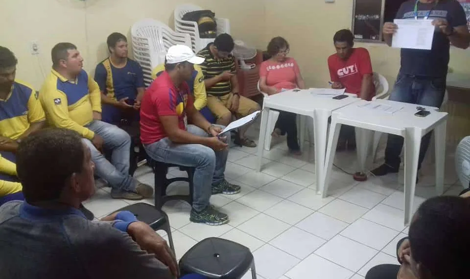 Trabalhadores dos Correios reafirmam estado de greve em defesa do plano de saúde