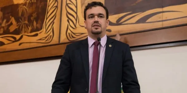 Deputado pontua a importância de revisar Constituição do Estado do Acre
