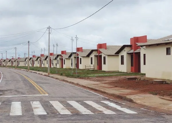 Justiça do Acre autoriza instalação da CPI para investigar venda ilegal de casas populares na Sehab