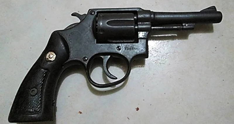 Vítima reage a assalto e toma revólver de assaltante no interior do Acre