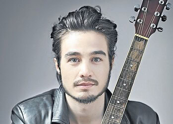 Vendas do 3º lote de ingressos para o show do Tiago Iorc encerram nesta sexta; A GAZETA vai sortear ingressos