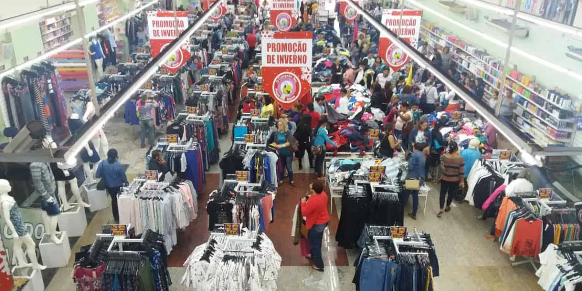 Friagem impulsiona o comércio de pratos típicos e agasalhos em Rio Branco