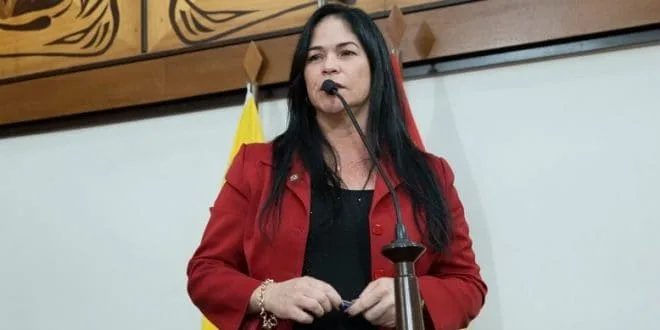Parlamentares pedem que às autoridades investiguem casos do jogo ‘Baleia Azul’ no Acre