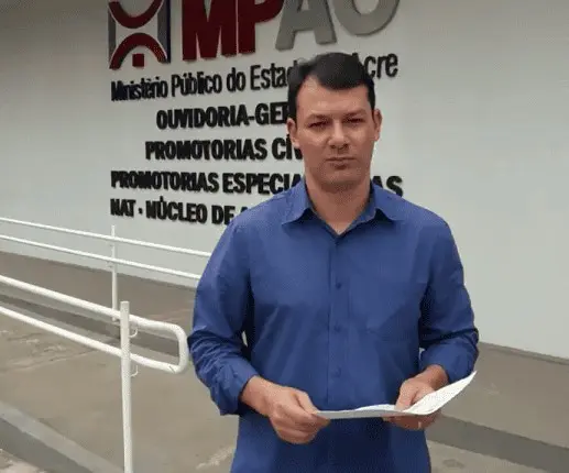 Roberto Duarte apresenta projeto que cria a lei "Obra Transparente” 1 Roberto Duarte apresenta projeto que cria a lei "Obra Transparente”