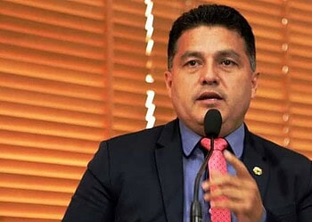 Comissão da Aleac e taxistas intermunicipais voltam a conversar sobre possíveis mudanças na lei