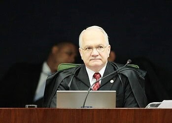 Gravação de Joesley com Temer é legal, diz Fachin; para presidente, é ilícita