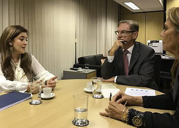 Em Brasília, Nazareth Araújo busca inventivo ao setor empresarial acreano