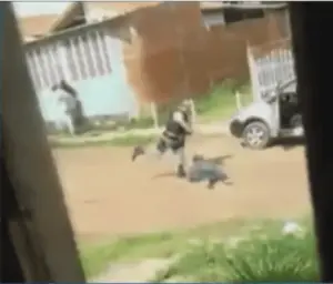 Policiais que espancaram 3 suspeitos a pauladas voltam a ser presos