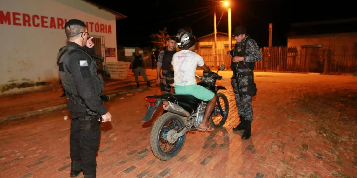 Forças de segurança realizam operação de combate à criminalidade em Sena Madureira