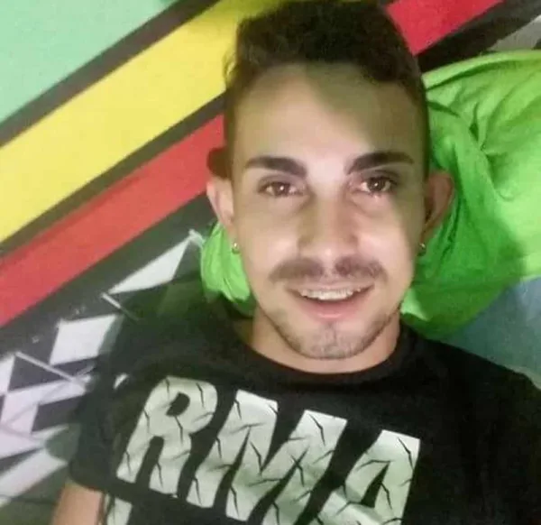 'Estava no lugar errado e na hora errada', diz família de jovem morto por atirador em bar de Rio Branco