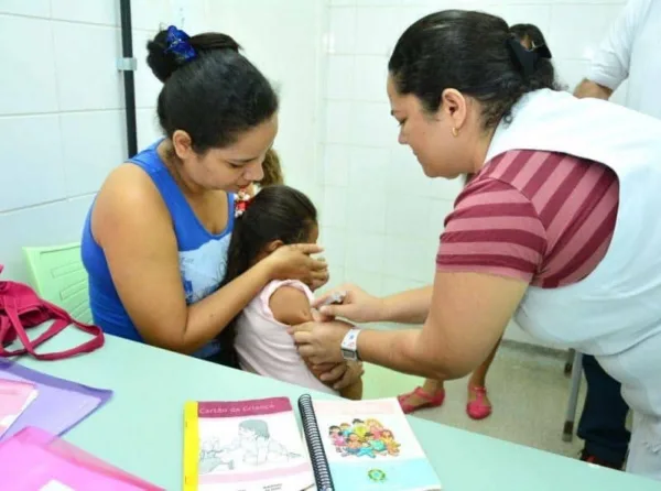 Saúde Municipal faz chamada para a vacinação contra a influenza