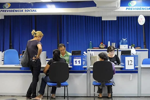 INSS retoma atendimentos após parada por conta do ciberataque