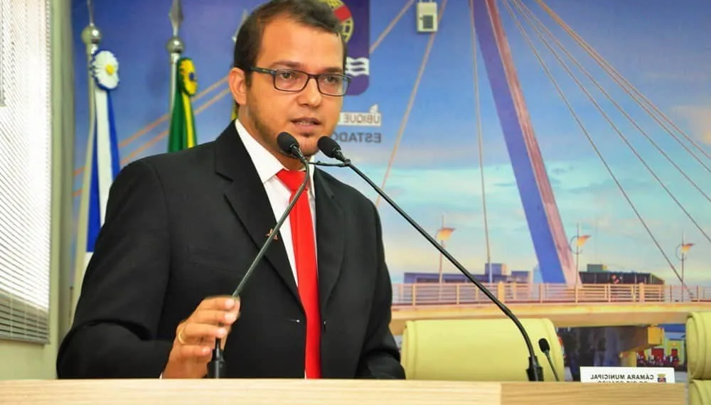 Vereadores criticam ministro Ricardo Barros por ofensas aos servidores da Saúde