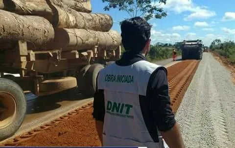 Com obras na BR-364, motoristas devem ter mais atenção devido à poeira