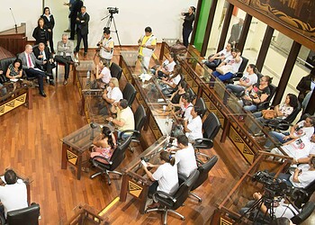 Deputados estaduais se reúnem com servidores do Pró-Saúde e garantem apoio à classe