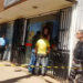 Pessoa reage a assalto em joalheria, atira e mata um dos suspeitos