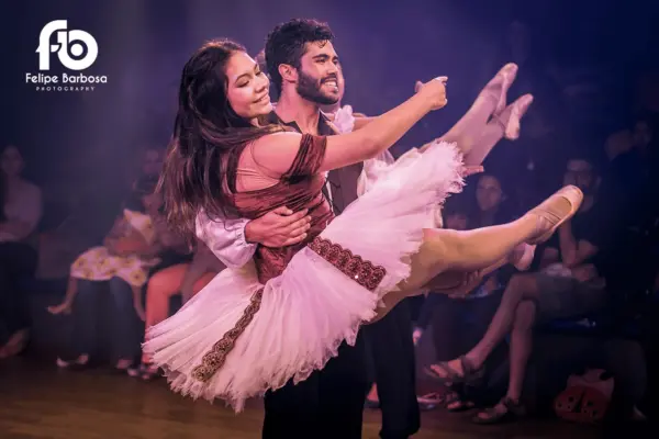 Após sucesso de público, espetáculo ‘João e Maria’ retorna aos palcos da capital