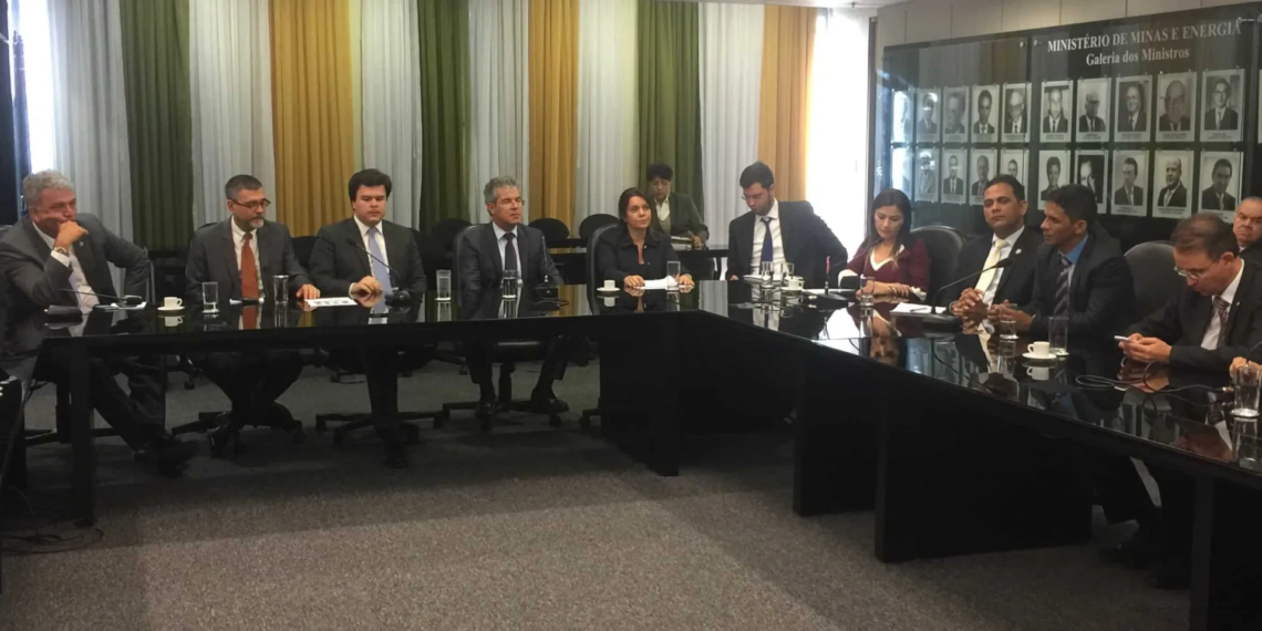 Bancada acreana denuncia tentativa de garimpo no Juruá