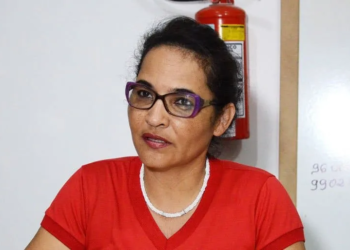 Rosana Nascimento é reeleita presidente do Sintesac