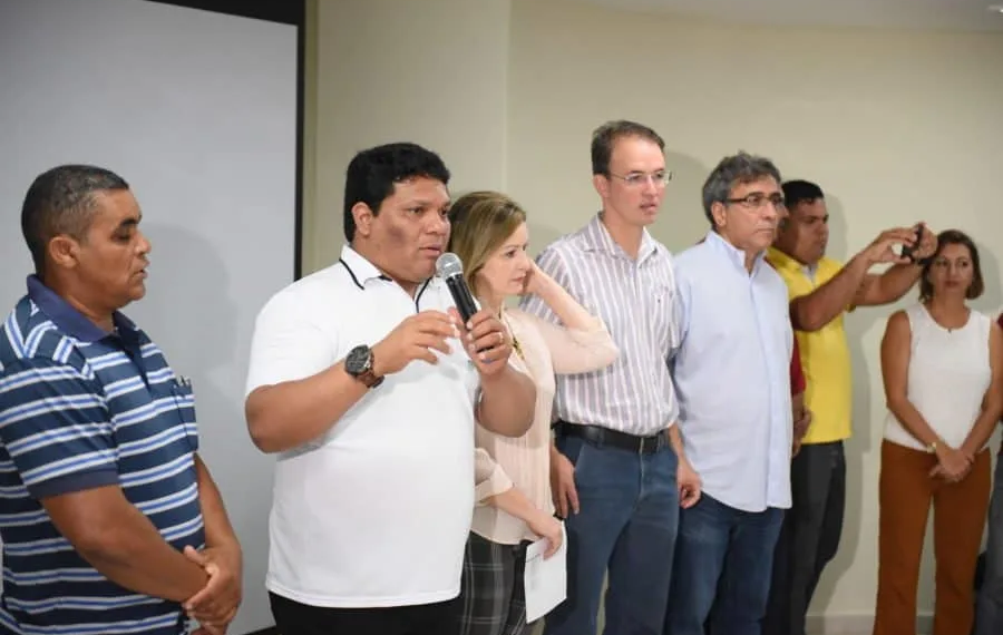 Governo e prefeitura vão regularizar mais 12 mil imóveis em Rio Branco