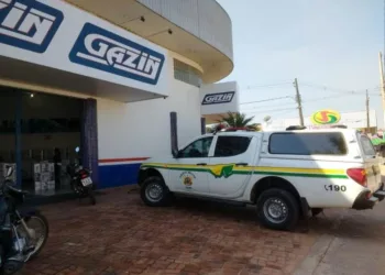 Houve troca de tiros e assaltante foi baleado na tarde desta quarta (19) (Foto Quésia Melo G1 )