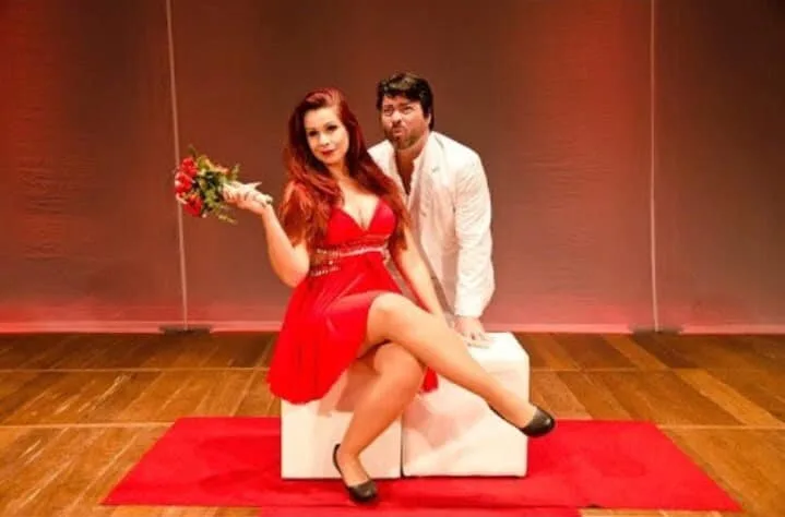 Espetáculo “Os Homens Querem Casar e as Mulheres Querem Sexo” se apresenta neste sábado