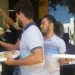 Após CPI do transporte ser finalizada sem irregularidades, grupo protesta com pizzas na Câmara de Vereadores