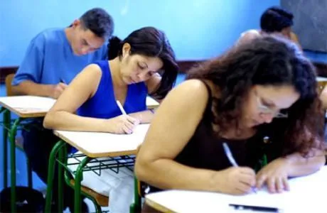 Enccja substitui o Enem para diploma do ensino médio e fundamental