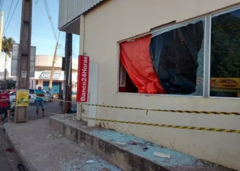 “Parecia cena de filme”, diz testemunha de explosão em caixas eletrônicos