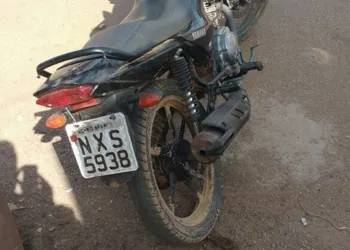 Polícia Militar prende dois assaltantes em flagrante no bairro Tancredo Neves