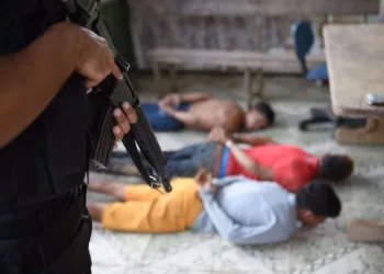 Polícias deflagram ação simultânea em 4 cidades e prendem 34 pessoas