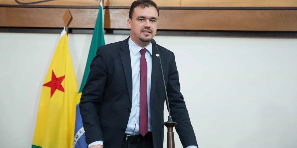Líder do governo na Aleac destaca reunião com Michel Temer em Brasília