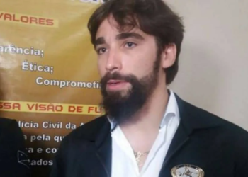 Justiça recusa denúncia de delegado que se ofendeu com gesto obsceno no trânsito