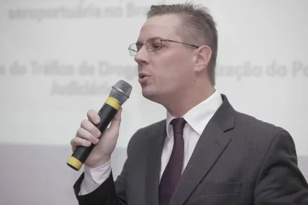 “São muitas novidades que vão gerar emprego”, diz juiz federal sobre reforma trabalhista