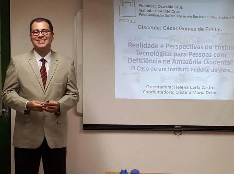 Inclusão de alunos com deficiência é tema de pesquisa de professor do Ifac