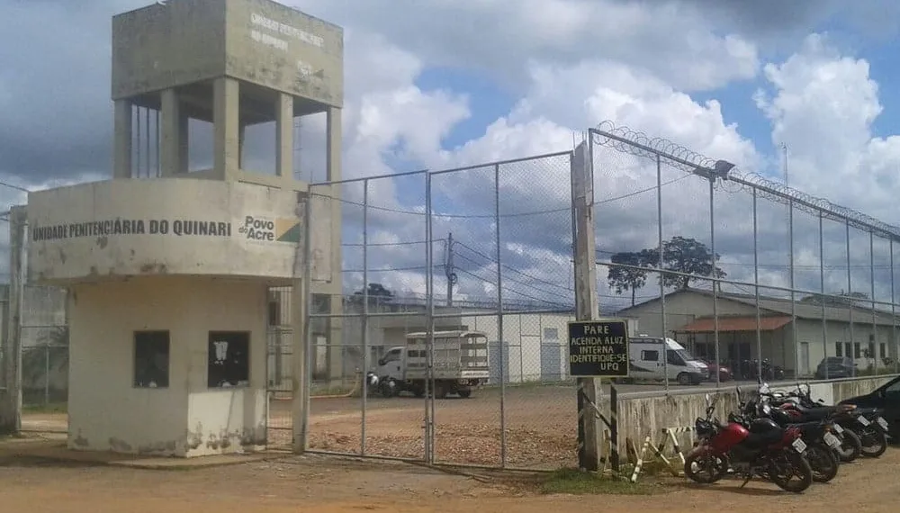 Detentos fazem princípio de motim no presídio de Senador Guiomard, no Acre