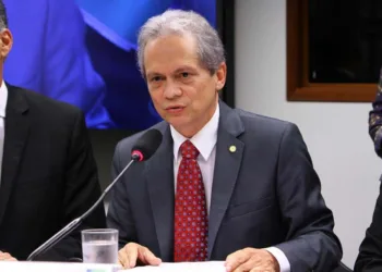 Angelim enaltece conquistas da população LGBT do Acre