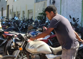 Prazo para inscrições no leilão de veículos de Rio Branco se encerra na sexta-feira