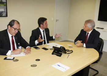 Aeroporto de Cruzeiro do Sul passará a operar a partir das 6h da manhã na próxima segunda