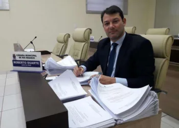 Roberto Duarte apresenta mais 405 indicações após recesso parlamentar