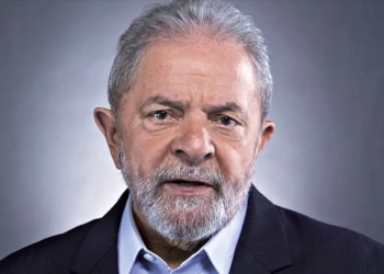 Defesa pede que Moro suspenda bloqueio de bens do ex-presidente Lula