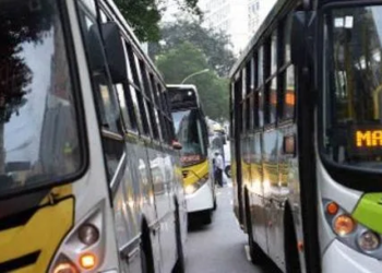 Ministério Público emite nota criticando paralisação de motoristas de ônibus