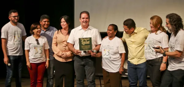 Semana de combate à hanseníase comemora lei indenizatória proposta por Tião Viana