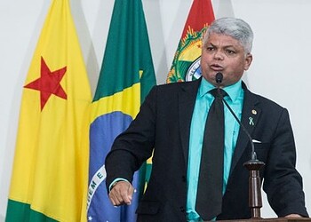 Deputado Raimundinho da Saúde defende emenda que beneficia servidores da Saúde