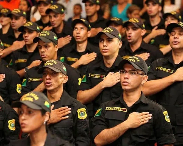 Aprovados na 1ª fase, candidatos realizam teste de aptidão física da Polícia Civil