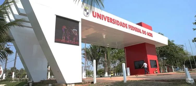 Semana de História da Ufac abre seleção para bolsistas