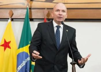Deputado Gehlen Diniz se posiciona contra “distritão”