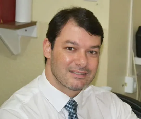 Vereadores apresentam projeto para regulamentação de Uber em Rio Branco