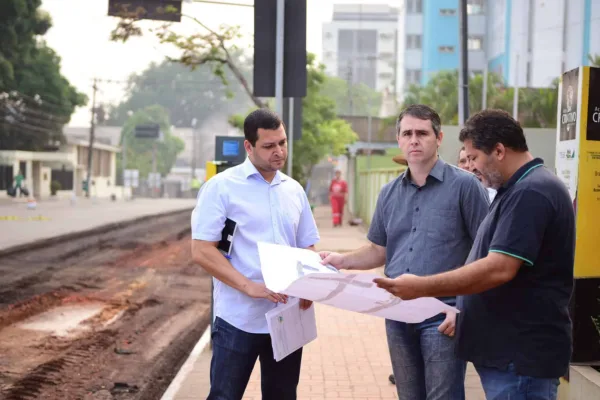 Prefeito Marcus Alexandre vistoria obra de adequação da Avenida Brasil 1 Prefeito Marcus Alexandre vistoria obra de adequação da Avenida Brasil